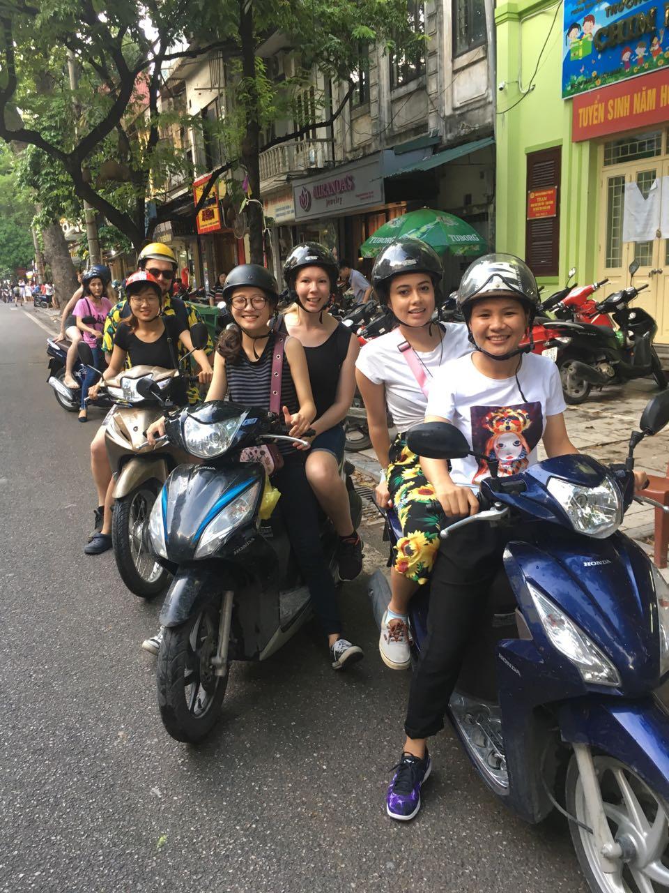MOTOR BIKE TOUR